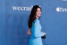 安妮海瑟薇40岁状态，一身蒂芙尼蓝长裙，美到骨子里-沐风文化