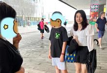 郭晶晶全家逛街,霍启刚牵小女儿手父爱满溢,一家五口同框超温馨-沐风文化