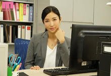 MIAA-561 辣个女人回来了！“水川スミレ”化身欲求不满痴女上司 每天逼男部属交体液报告-沐风文化